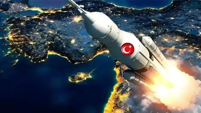Türkiye Uzay Ajansı (TUA) öncülüğünde Somali’de uzay üssü kurulmasına yönelik çalışmalar başlatıldı. Proje kapsamında Türkiye’ye, Hint Okyanusu kıyısında 900 kilometrekarelik bir alan tahsis edildi. Tesisin sadece uzaya roket fırlatma projeleri için değil, aynı zamanda uzun menzilli füze denemeleri amacıyla da kullanılacağı bildirildi.